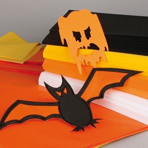 Halloween i karton, filt og silkepapir