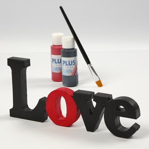 Malet og lakeret dekorationsord - 'Love'