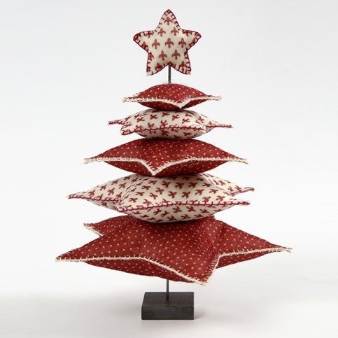 Juletræ af filtstjerner på metalstang med fod